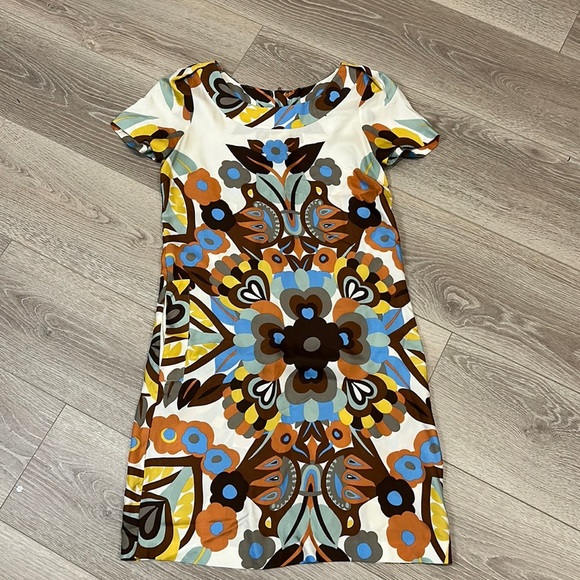 SEE BY CHLOE 60’s Mod Floral Pattern Silk Mini Shift  Short Sleeve Dress Size 4 - Picture 2 of 6